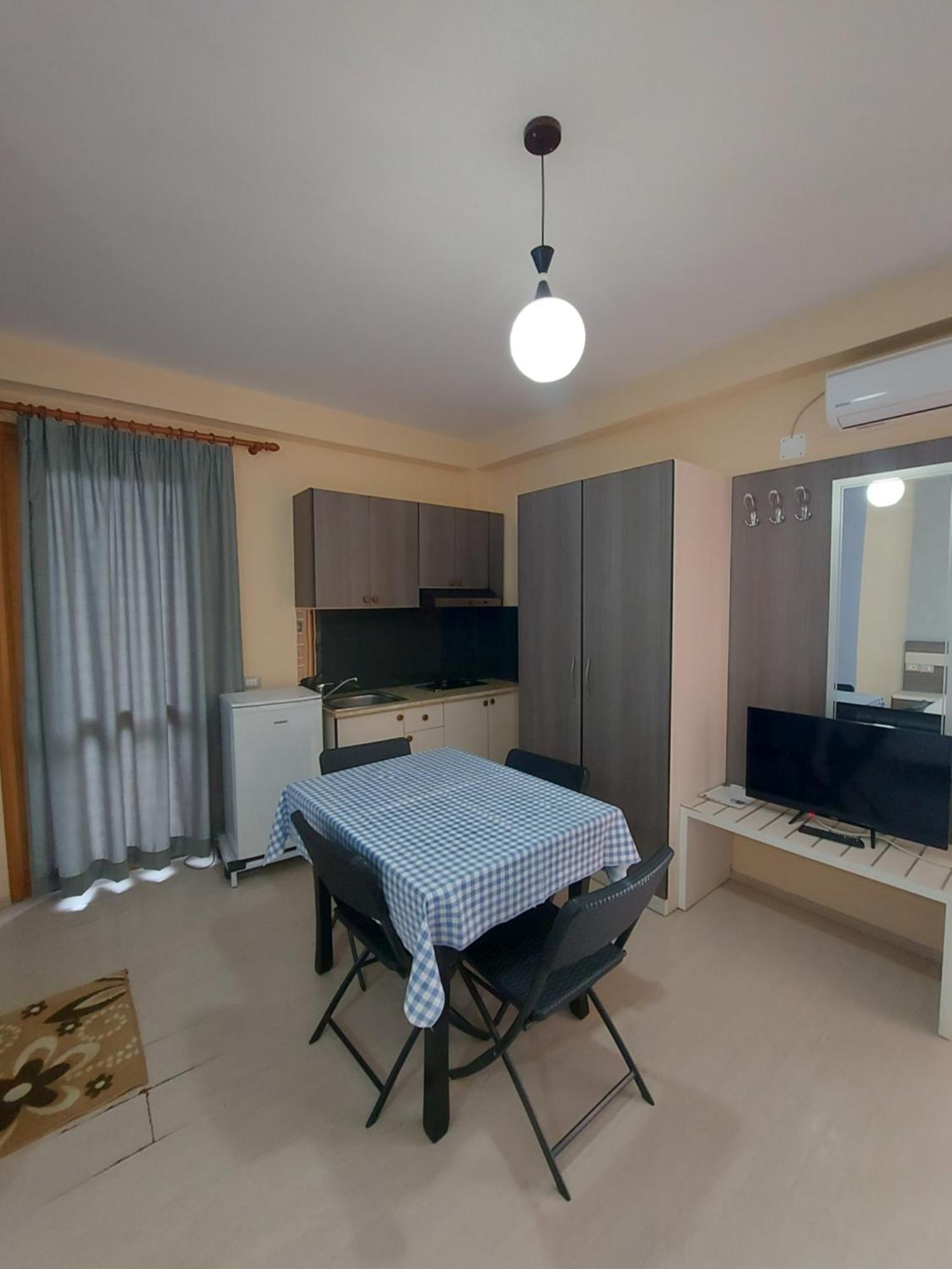Vila Green Relax Vlorë Exterior foto